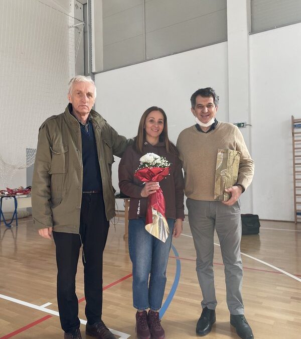 Општинска оранизација Црвеног крста подијелила захвалнице ученицима